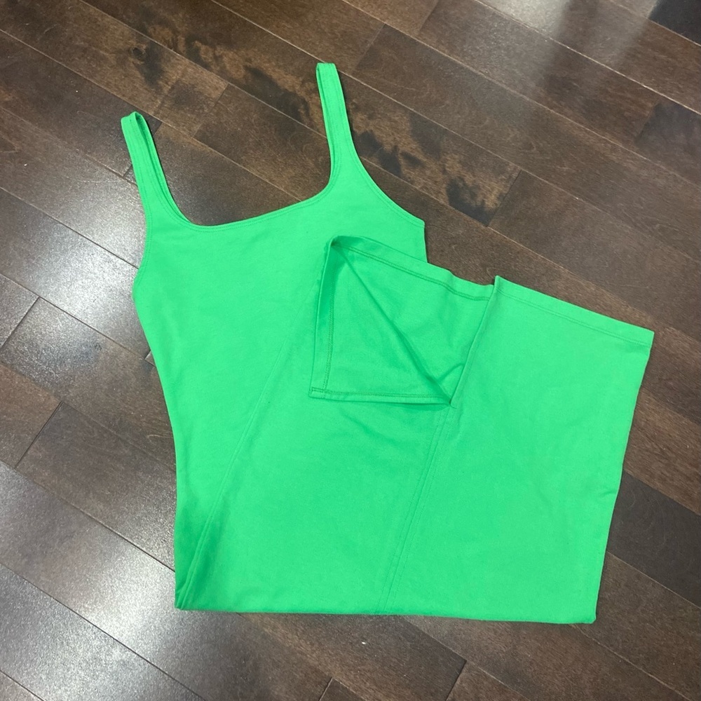 NWOT neon green midi dress